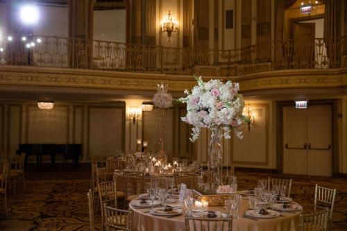 Kloeckner Preferred Flowers, Chicago Wedding Florist, Custom Wedding Flowers